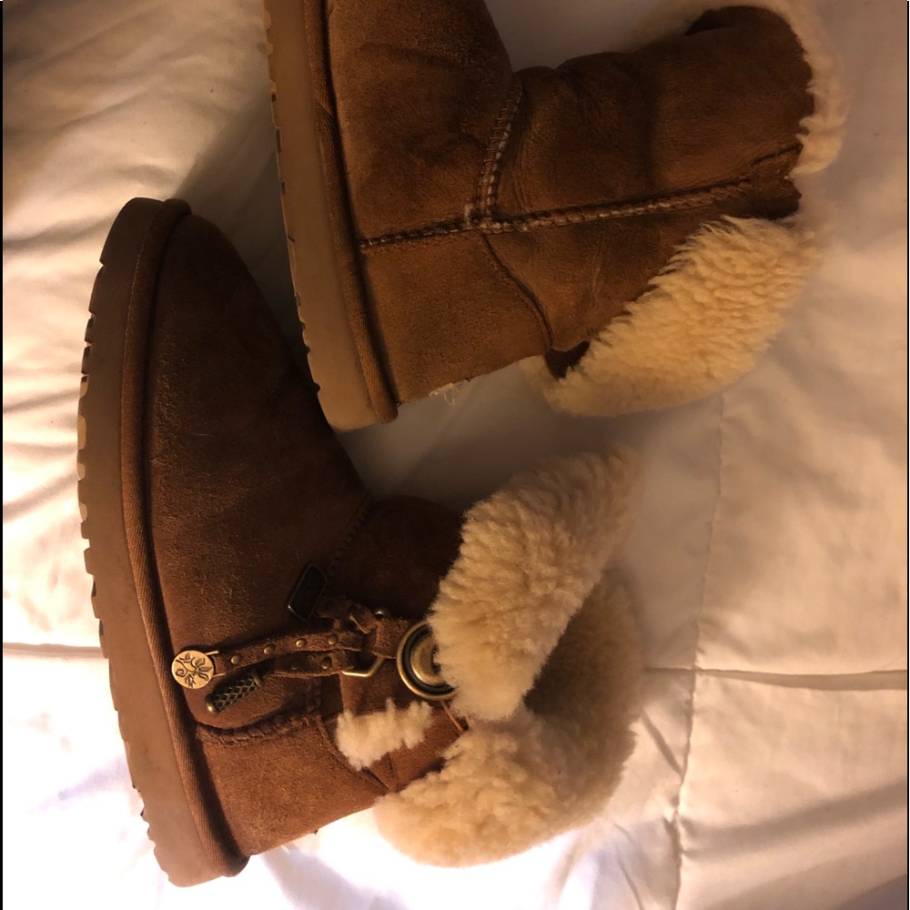 UGG Women Azalea 1005382 Boots Chestnut